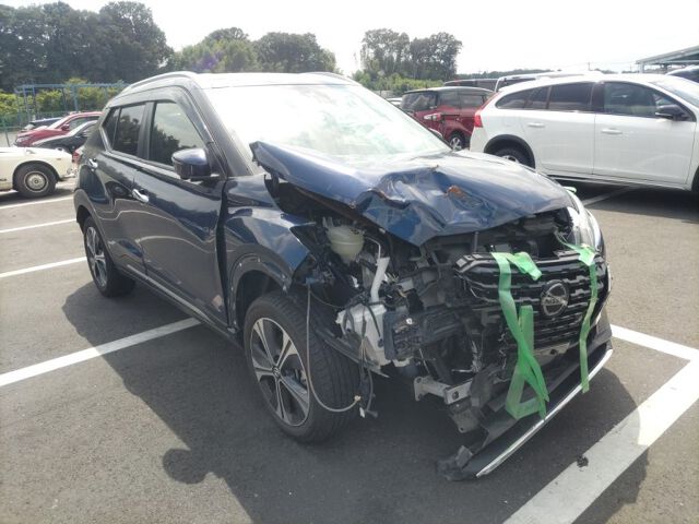 2023 Nissan Kicks X FOUR 4WD Japan auction vehicle