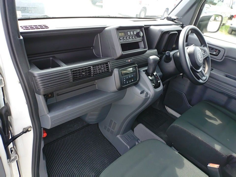 2019 Honda N-VAN auction photo 16