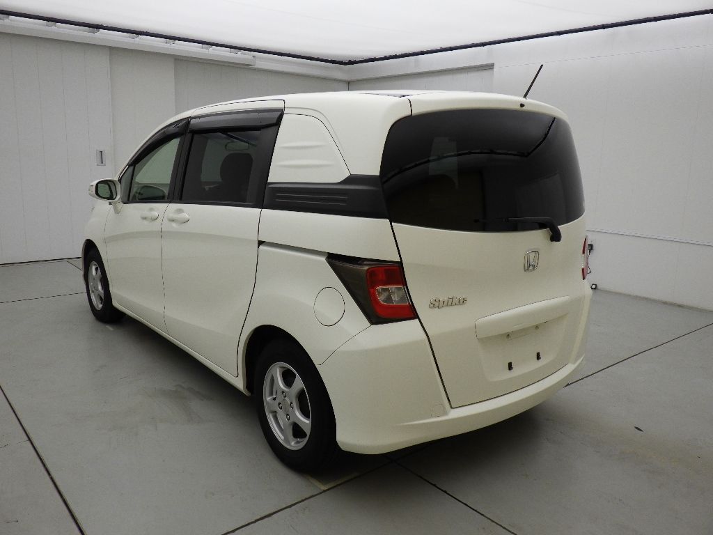 2012 Honda Freed Spike G Just Selection auction photo 5