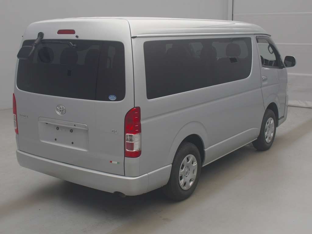 2019 Toyota Hiace GL 4WD auction photo 2