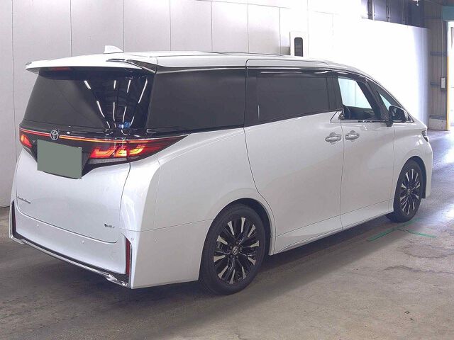 2025 Toyota Vellfire Executive Lounge auction photo 5