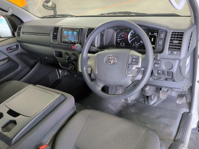 2025 Toyota Hiace ロングDX GLパッケ auction photo 6