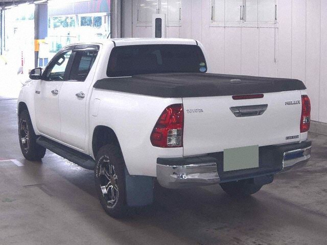 2018 Toyota Hilux Z 4WD auction photo 2