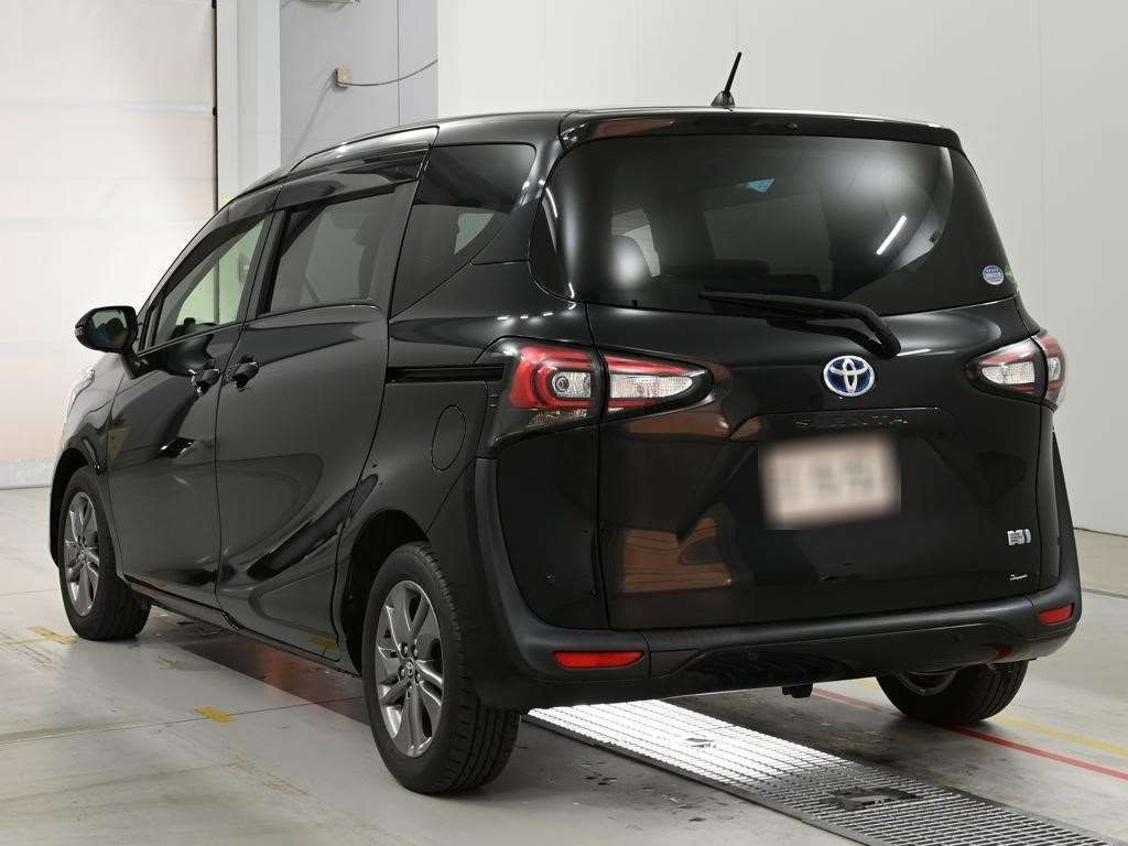 2021 Toyota Sienta ハイブリッドファンベースG クエロ auction photo 6