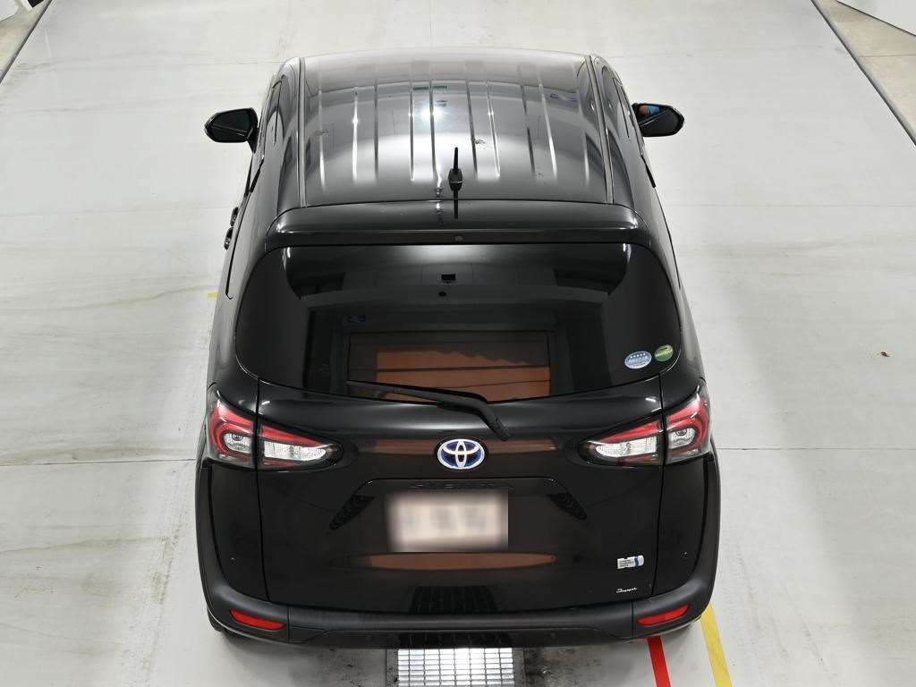 2021 Toyota Sienta ハイブリッドファンベースG クエロ auction photo 8