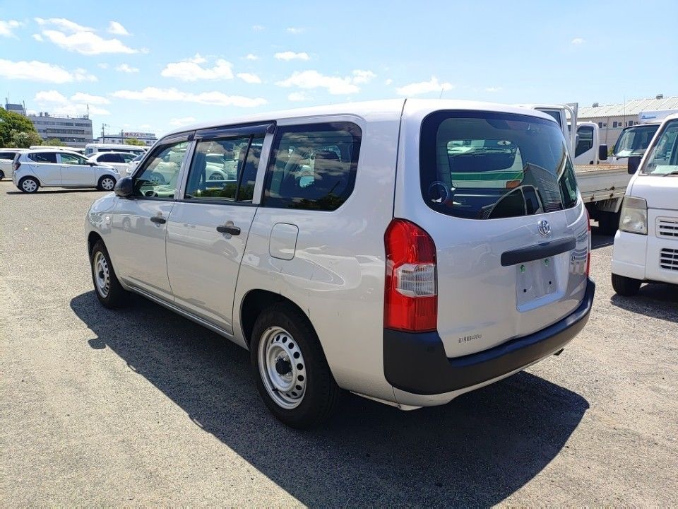 2019 Toyota Probox auction photo 6