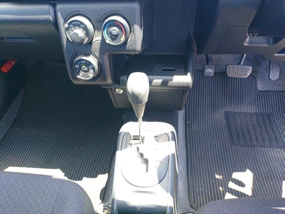 2019 Toyota Probox auction photo 12