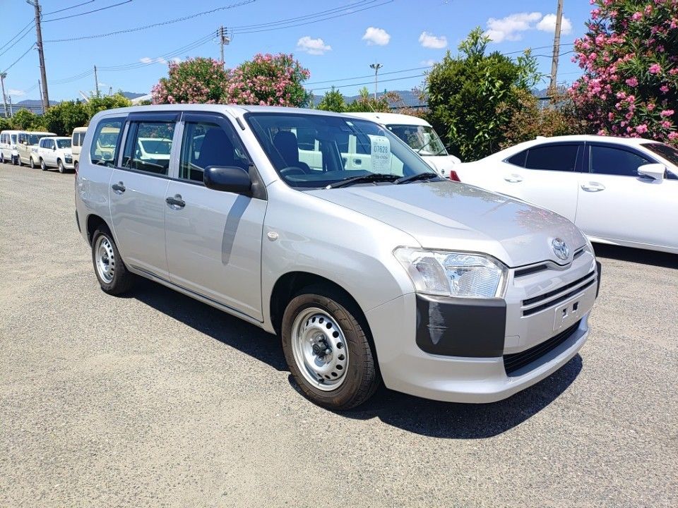 2019 Toyota Probox auction photo 4