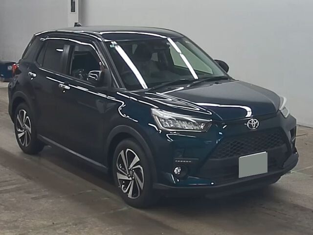 2022 Toyota Raize Z 4WD Japan auction vehicle