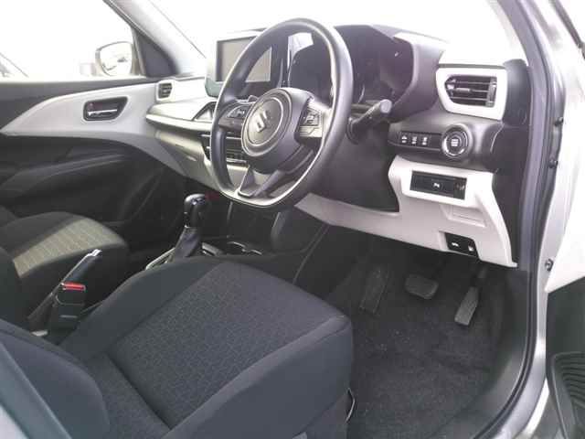 2024 Suzuki Swift XG セーフティサポート auction photo 3