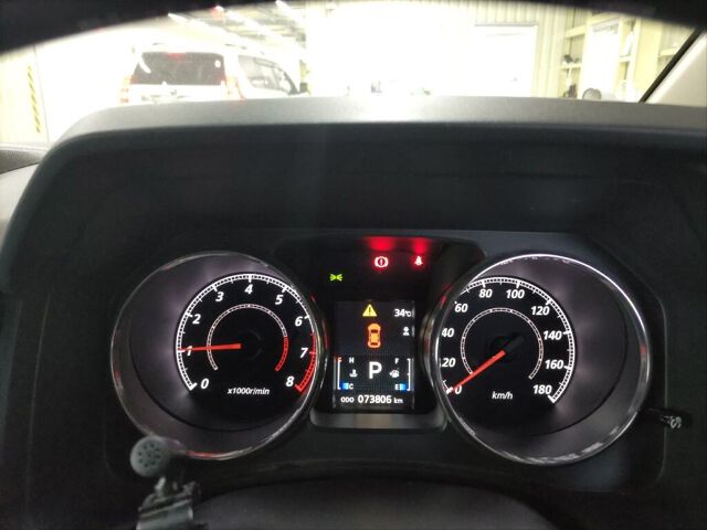 2015 Mitsubishi Delica D:5 G Power Package 4WD auction photo 6