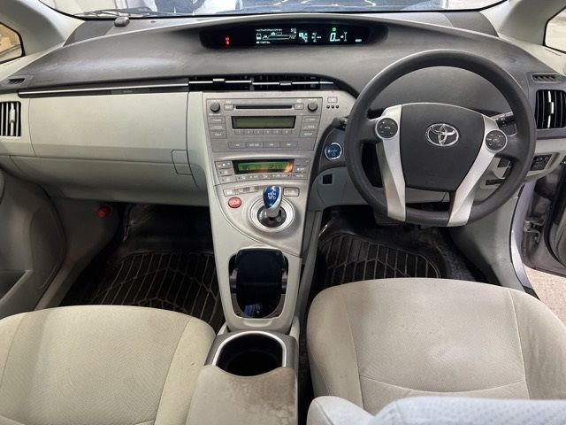 2014 Toyota Prius S auction photo 5