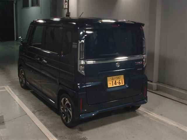 2024 Suzuki Spacia Custom Hybrid XS auction photo 2