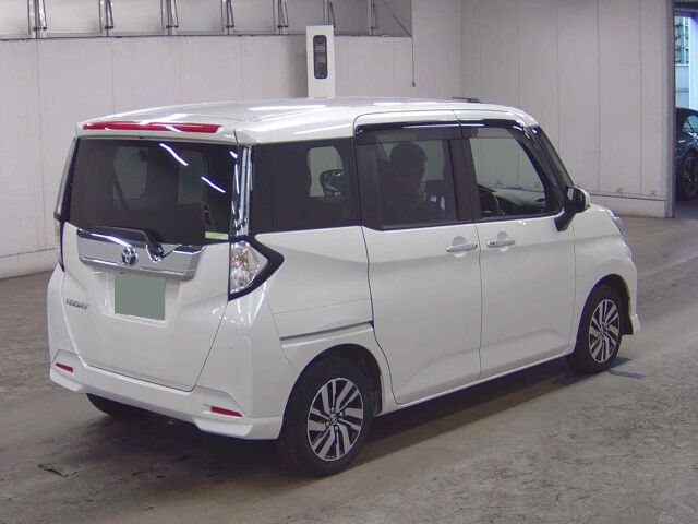 2025 Toyota Roomy Custom G auction photo 5
