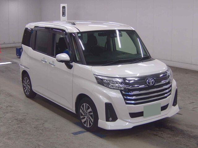 2025 Toyota Roomy Custom G Japan auction vehicle