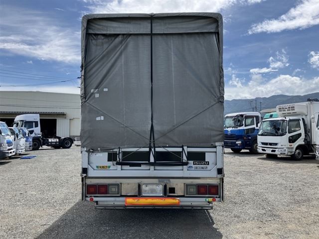 2010 Isuzu Forward 幌車 auction photo 3