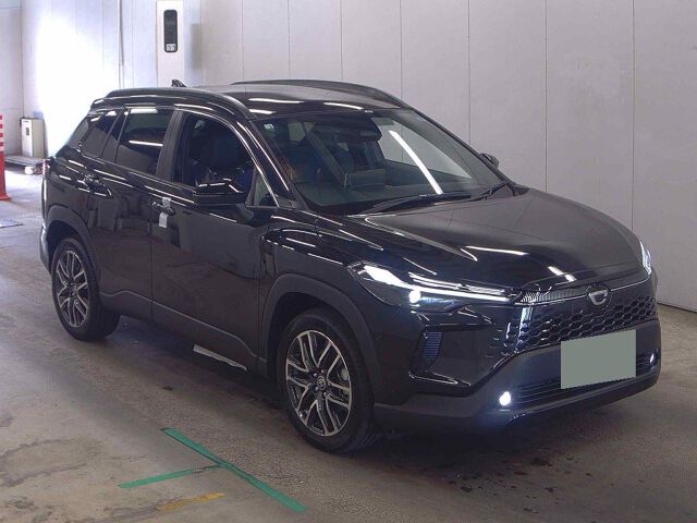 Japan Auction Vehicles 8 2026 Toyota Corolla Cross ハイブリッドZ auction photo