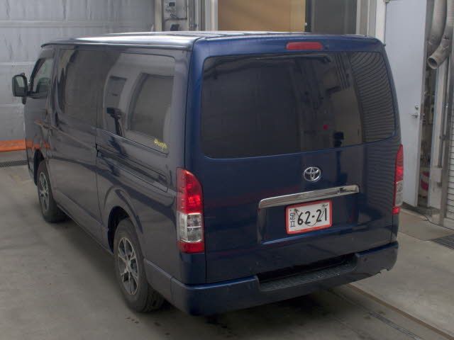 2021 Toyota ハイエースV 4WD DX GL Package 1 ton 9-person auction photo 2