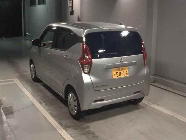 2022 Mitsubishi eK Wagon M auction photo 2