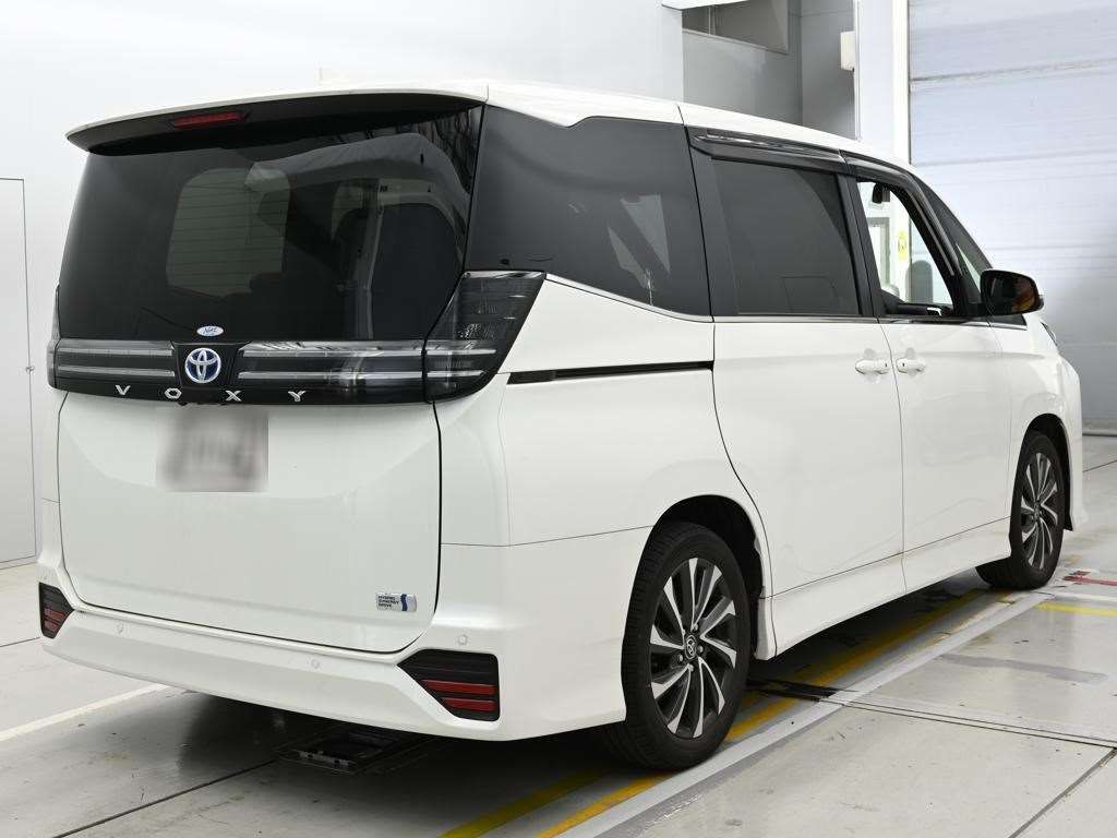 2022 Toyota Voxy ハイブリッドS-Z auction photo 2