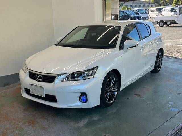 Japan Auction Vehicles 10 2011 Lexus CT CT200h バージョンL auction photo