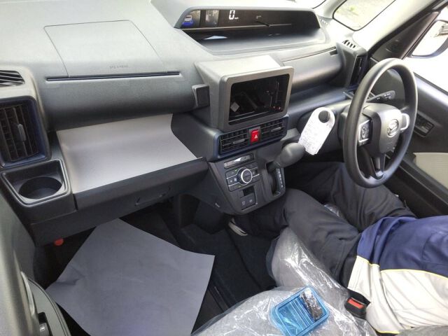 2026 Daihatsu Tanto X auction photo 3