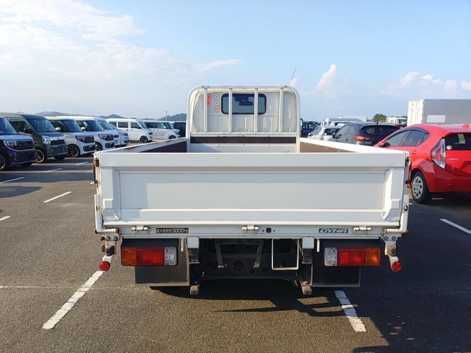 2021 Toyota Dyna auction photo 5