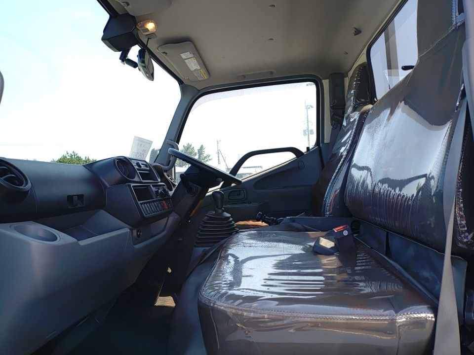 2021 Toyota Dyna auction photo 16