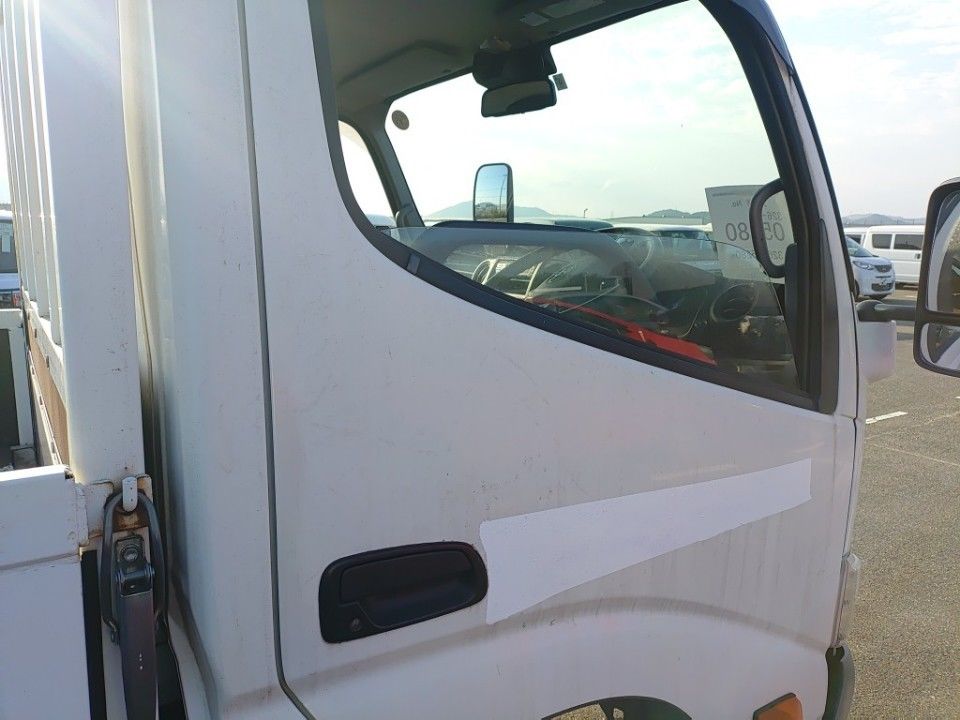 2021 Toyota Dyna auction photo 19