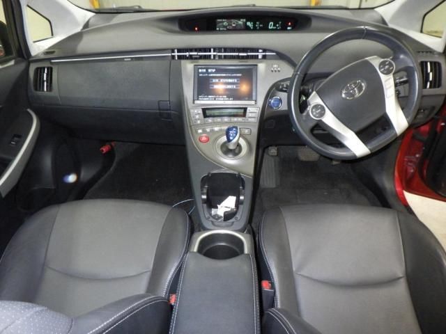 2014 Toyota Prius Gツーリングセレクション・レザーパッケージ auction photo 3