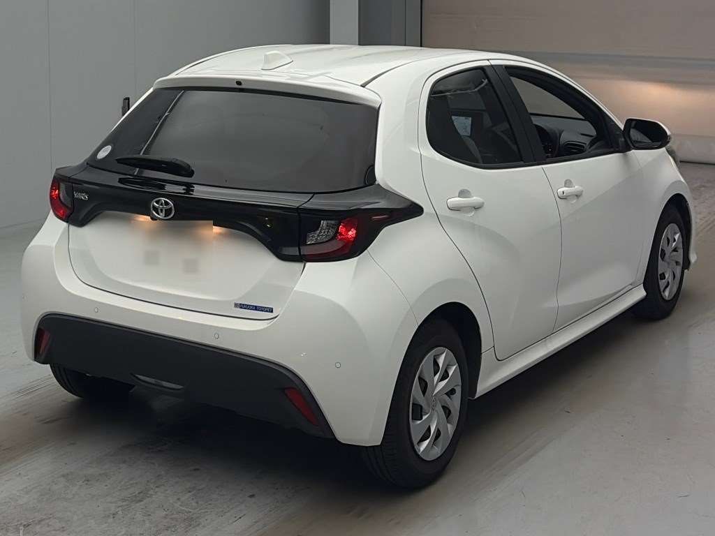 2021 Toyota Yaris X auction photo 2