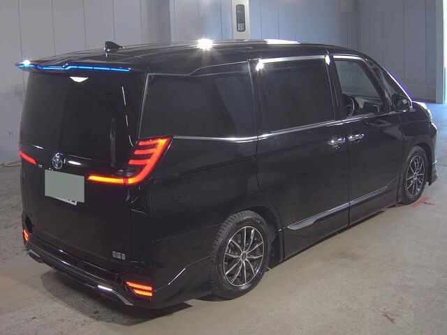 2023 Toyota Noah Hybrid S-Z auction photo 5