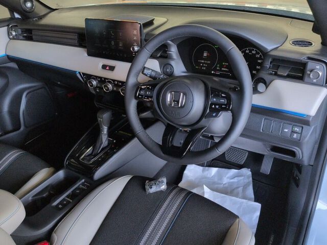 2026 Honda Vezel HV E:HEV Z Pre auction photo 3