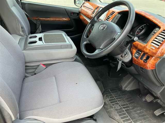 2010 Toyota Hiace ロングDX GLパッケージ auction photo 7