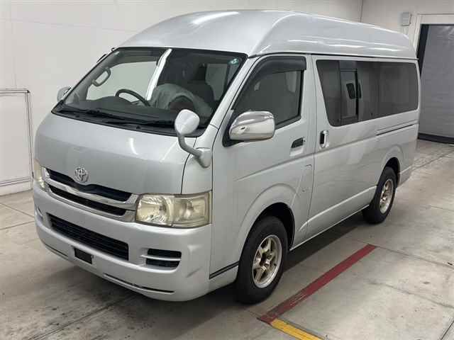 2010 Toyota Hiace ロングDX GLパッケージ auction photo 4