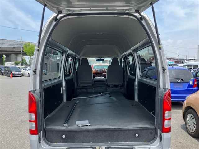 2010 Toyota Hiace ロングDX GLパッケージ auction photo 10