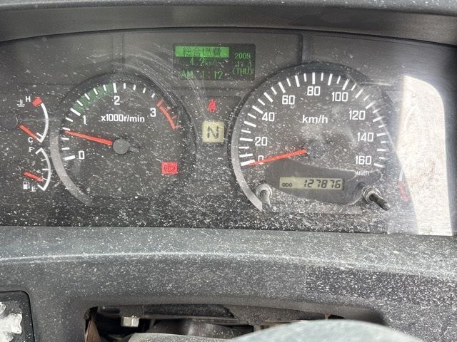 2013 Isuzu Forward auction photo 6