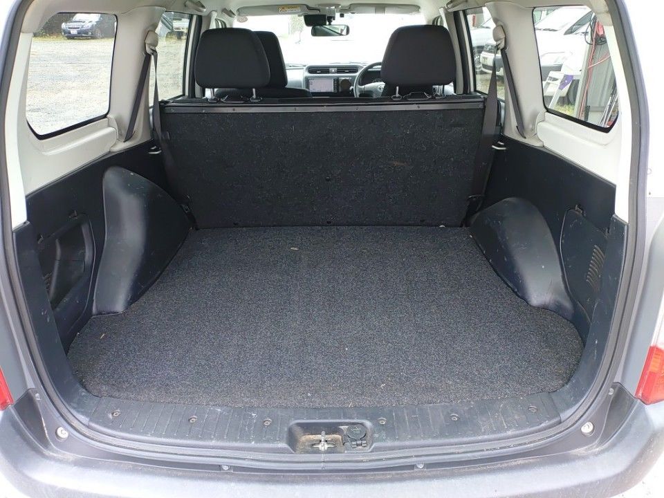 2018 Toyota Probox auction photo 8