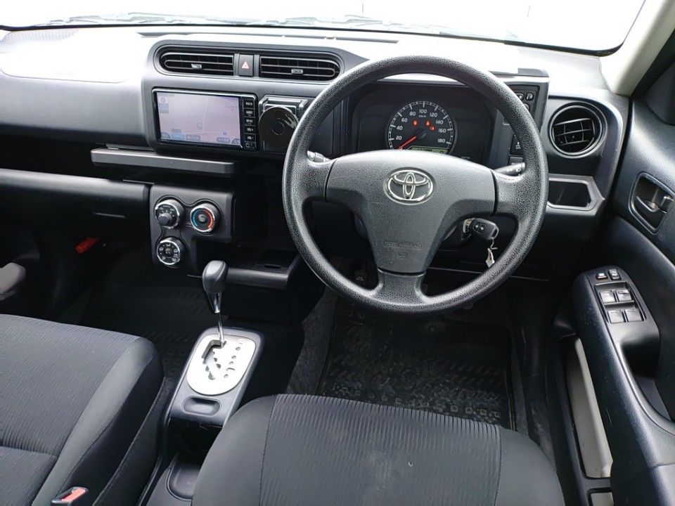 2018 Toyota Probox auction photo 3