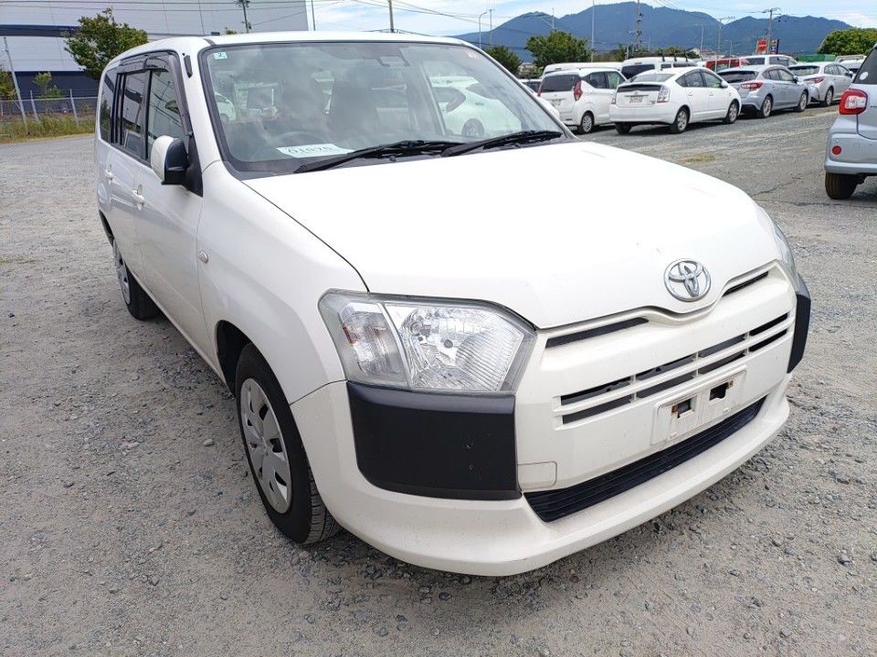 2018 Toyota Probox auction photo 4
