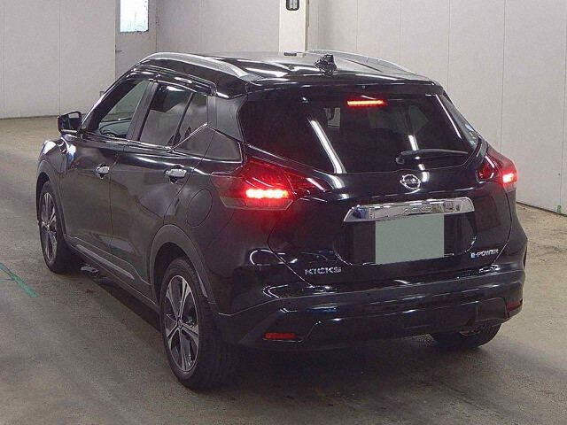 2021 Nissan Kicks X auction photo 2