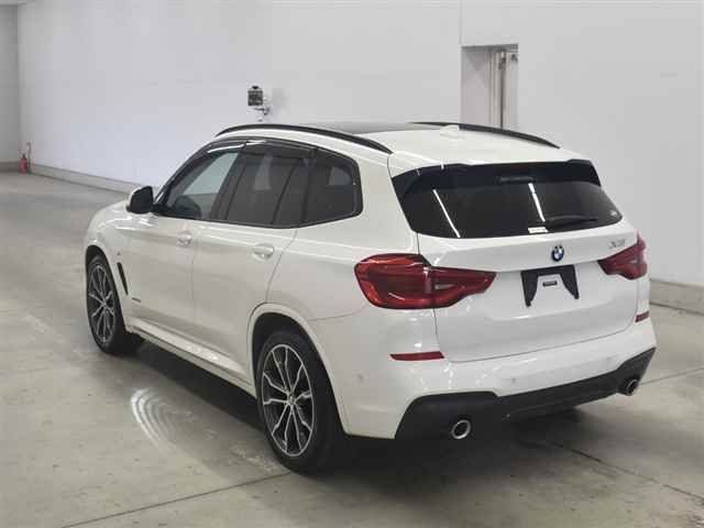 2017 BMW X3 xDrive20d M Sport auction photo 2