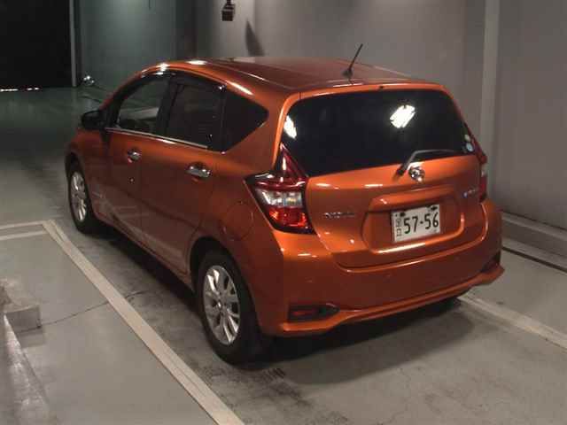 2019 Nissan Note e-パワーX auction photo 2