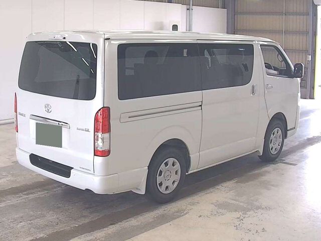 2026 Toyota Hiace ロングスーパーGL 4WD auction photo 5
