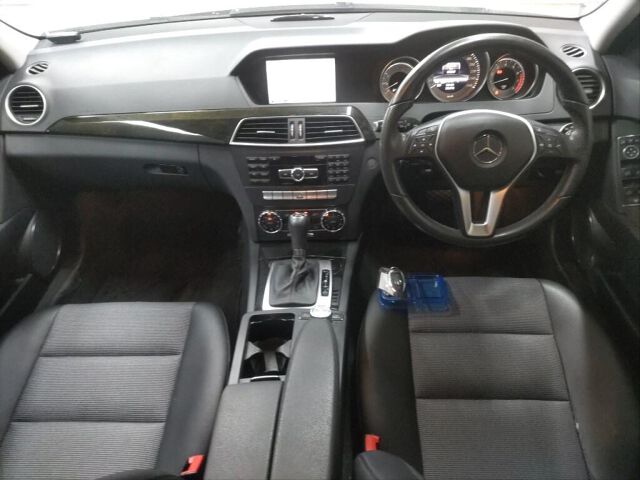 2012 Mercedes-Benz C-Class Station Wagon C180ブルーエフィAG auction photo 3
