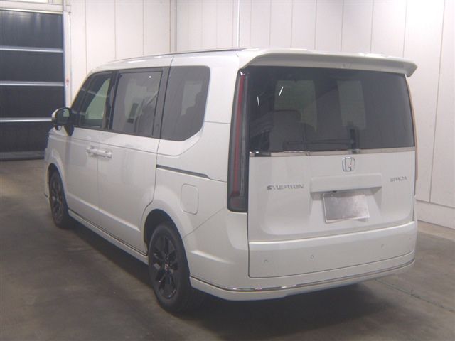 2026 Honda Stepwgn 4WD auction photo 2