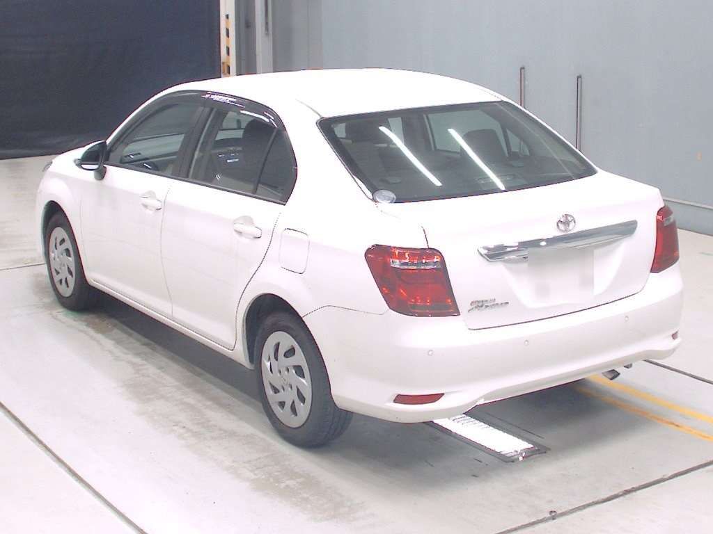 2021 Toyota Corolla Axio EX auction photo 6