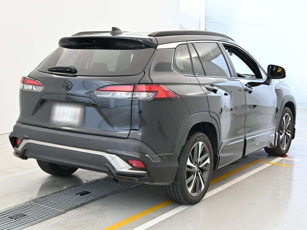 2022 Toyota Corolla Cross Z auction photo 2