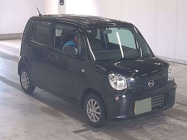 2015 Nissan モコ S Japan auction vehicle