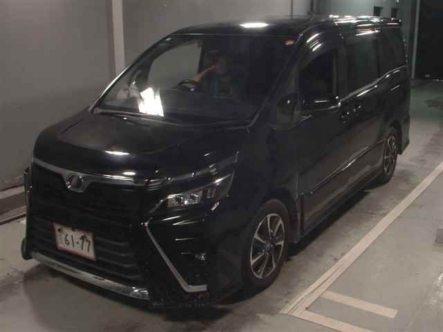 2017 Toyota Voxy ZS auction photo 4